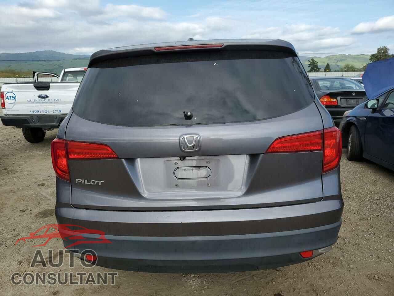 HONDA PILOT 2017 - 5FNYF5H61HB007575