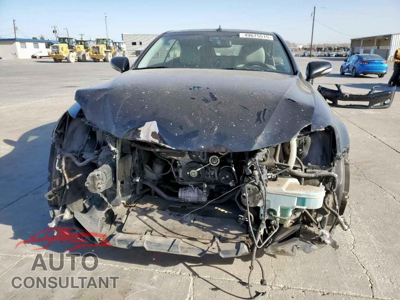 LEXUS IS 2012 - JTHFE2C24C2507432