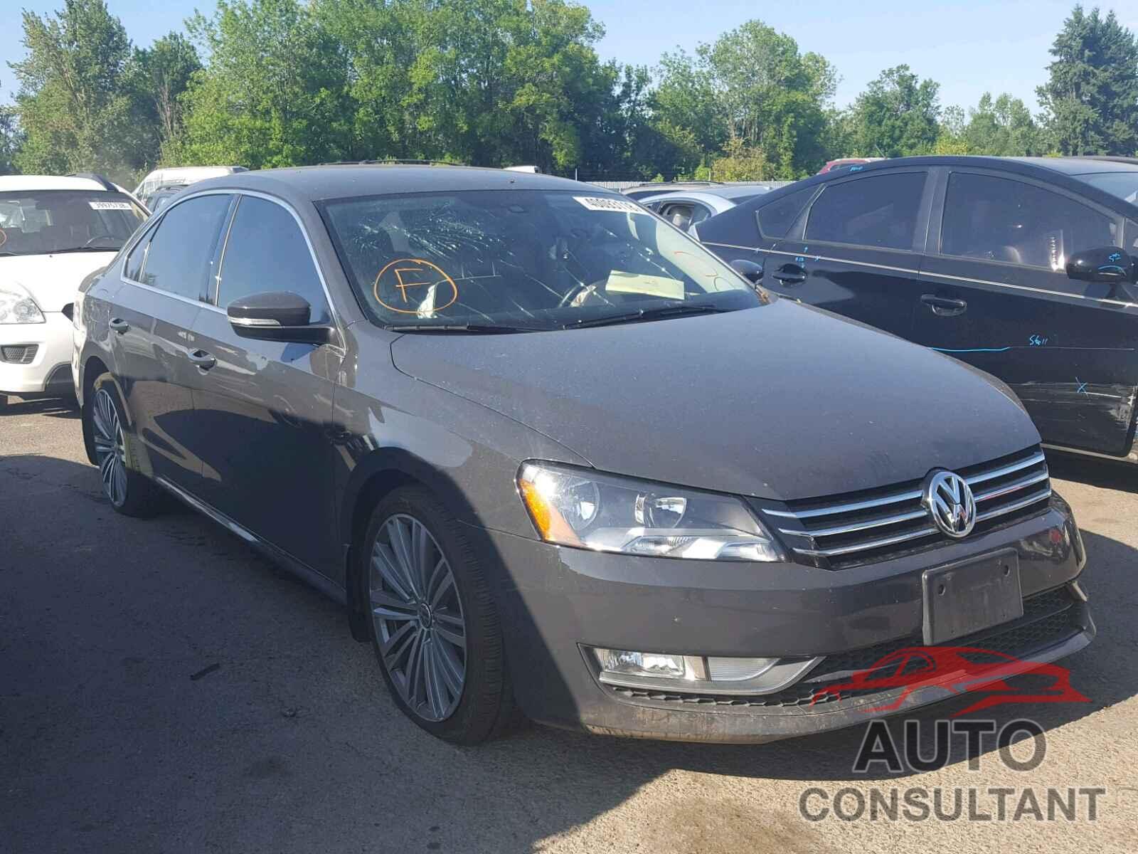 VOLKSWAGEN PASSAT 2015 - 1VWBT7A36FC006441