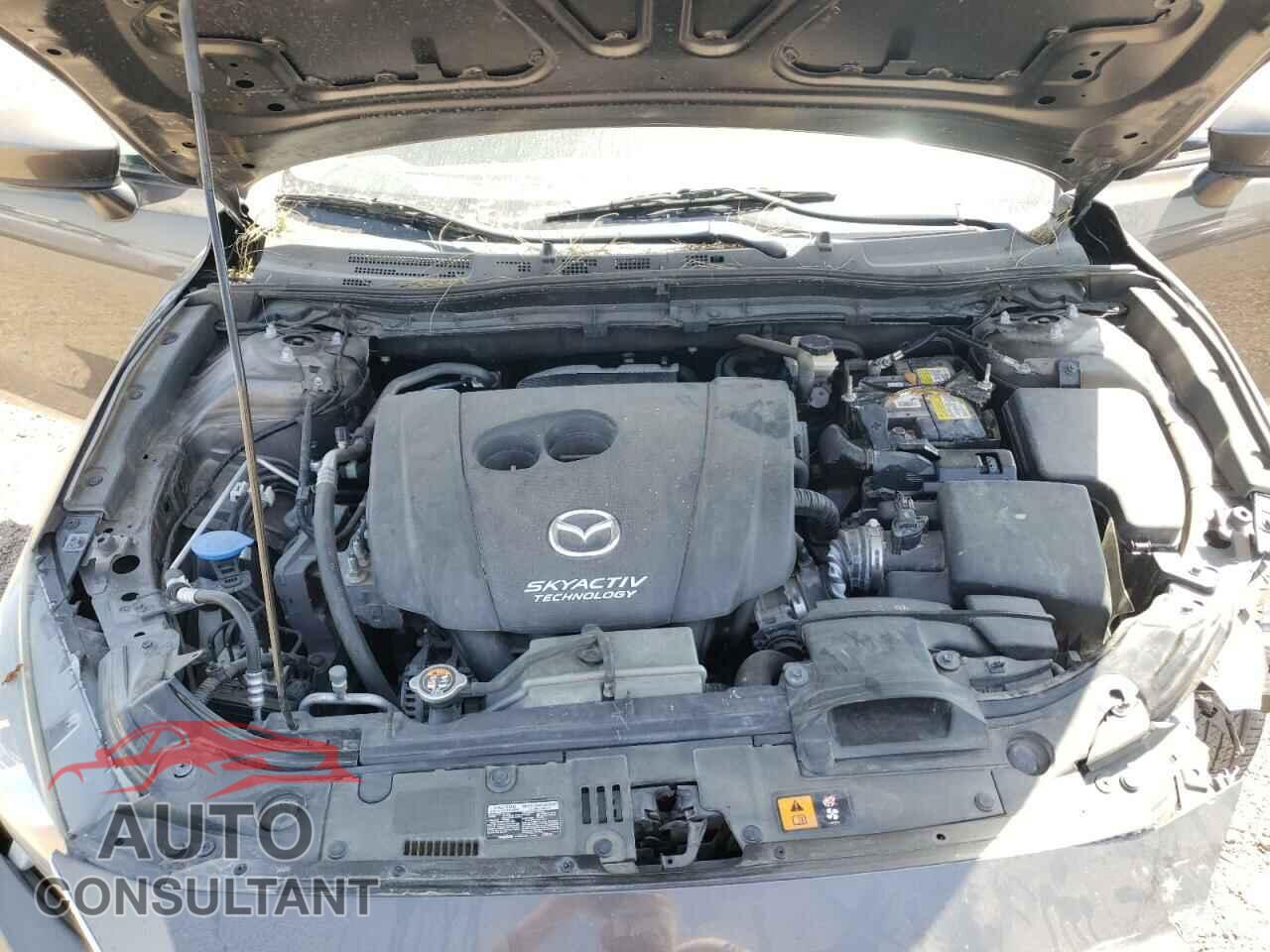 MAZDA 3 2016 - 3MZBM1J73GM247631