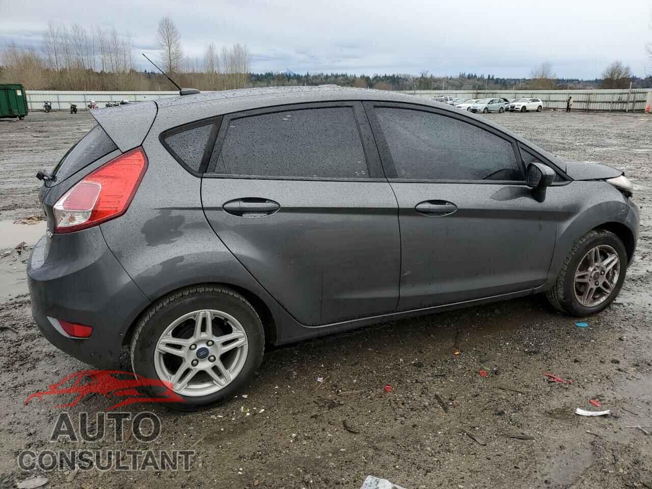 FORD FIESTA 2018 - 3FADP4EJ6JM140421