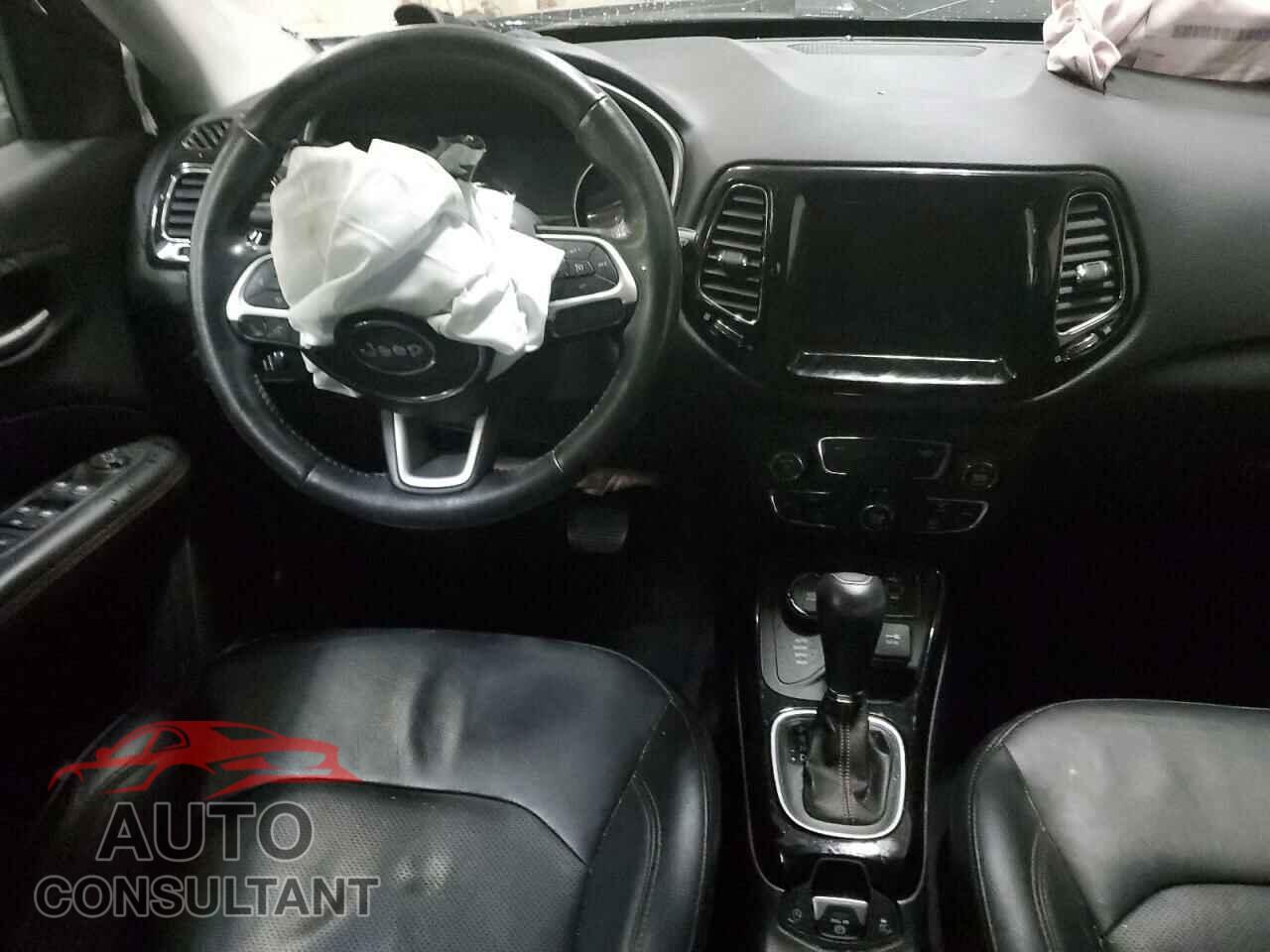JEEP COMPASS 2020 - 3C4NJDCB9LT116313