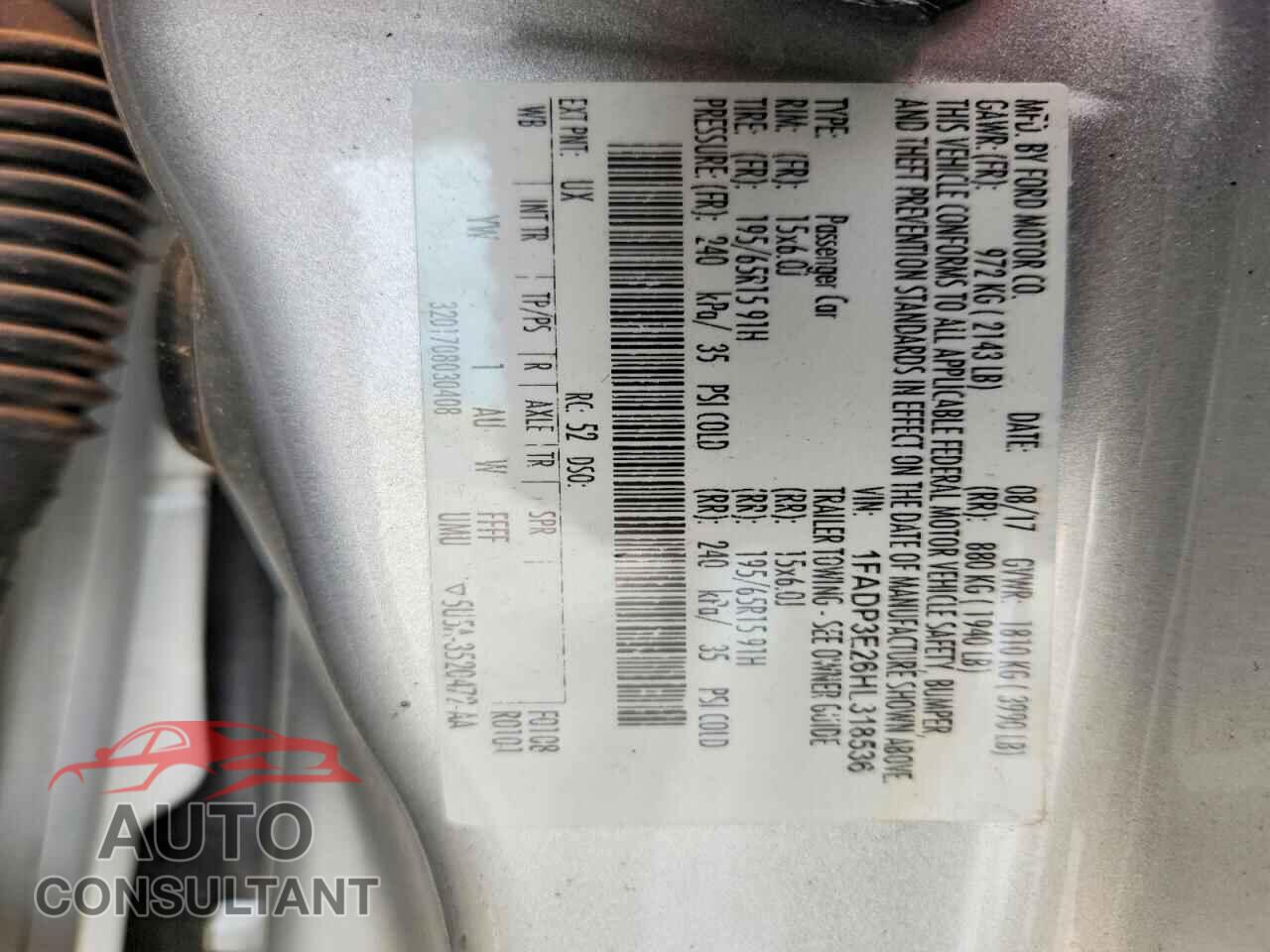 FORD FOCUS 2017 - 1FADP3E26HL318536