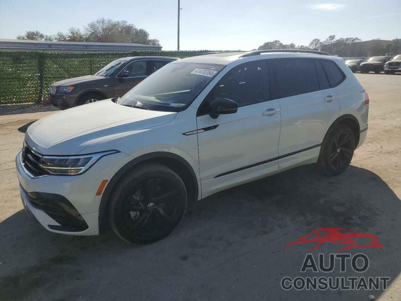 VOLKSWAGEN TIGUAN 2023 - 3VVCB7AX3PM024541