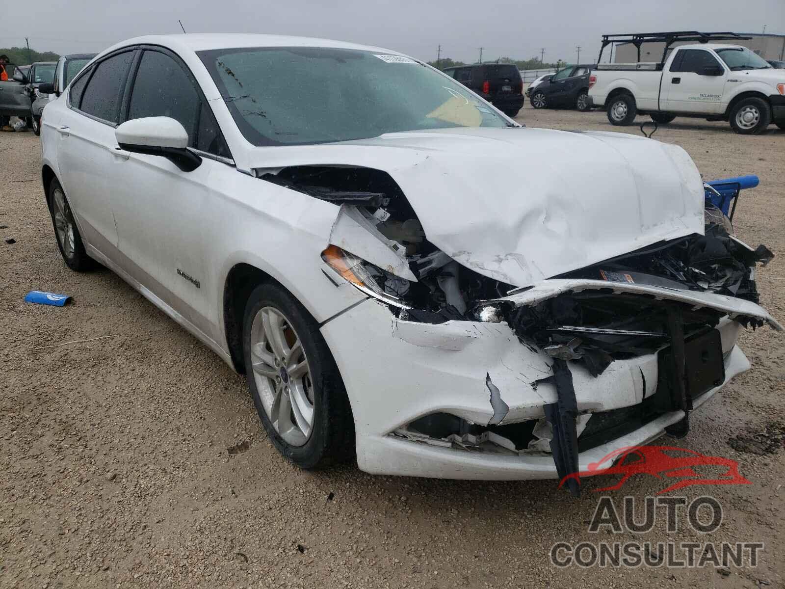 FORD FUSION 2018 - 3FA6P0LU0JR235686