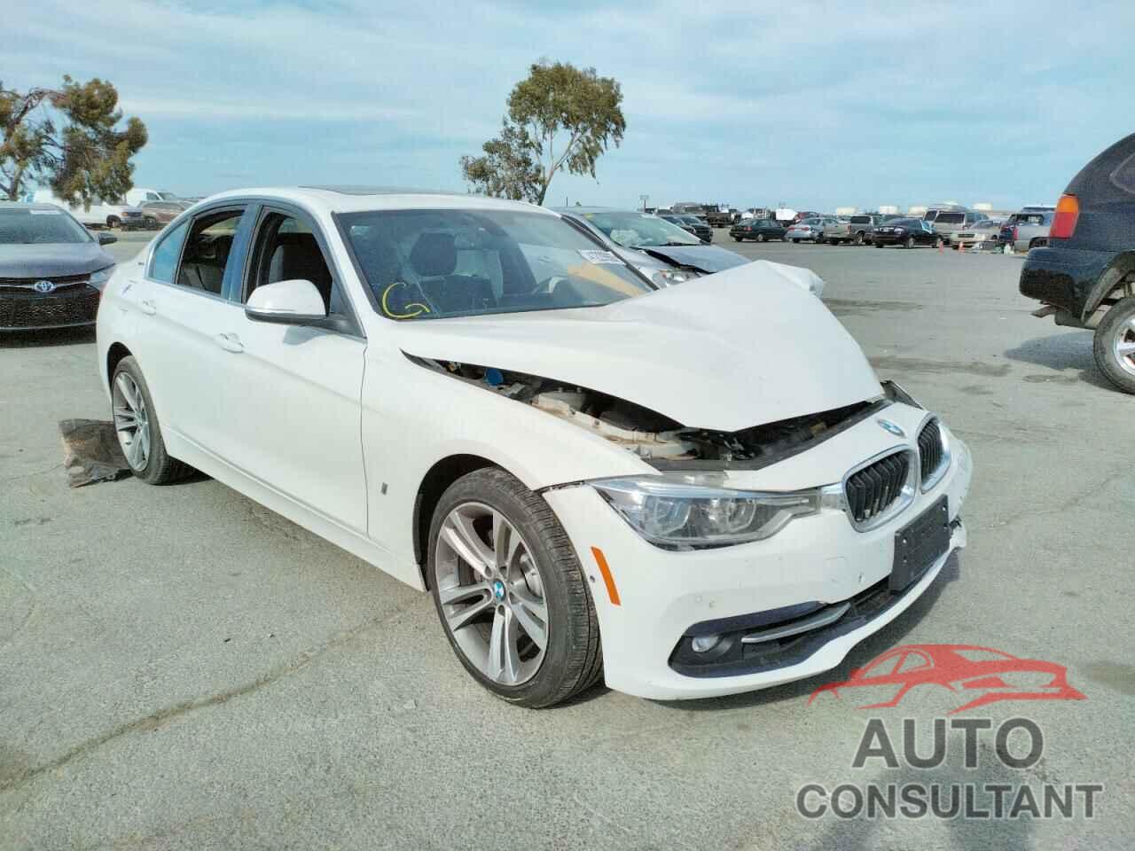BMW 3 SERIES 2017 - WBA8E1C30HA030098