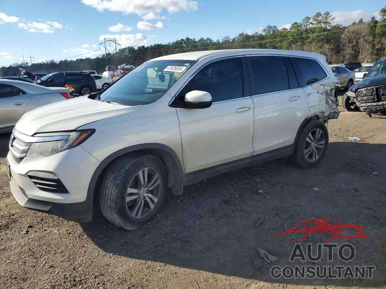 HONDA PILOT 2018 - 5FNYF5H33JB005712