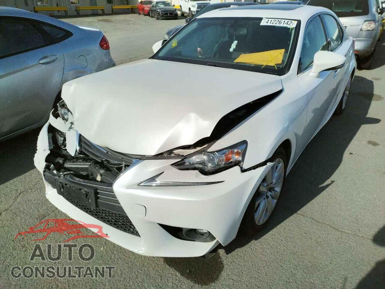 LEXUS IS 2016 - JTHBA1D21G5011415