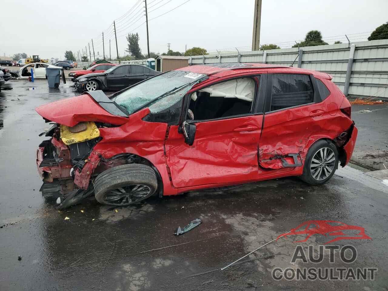 HONDA FIT 2015 - 3HGGK5H89FM761181