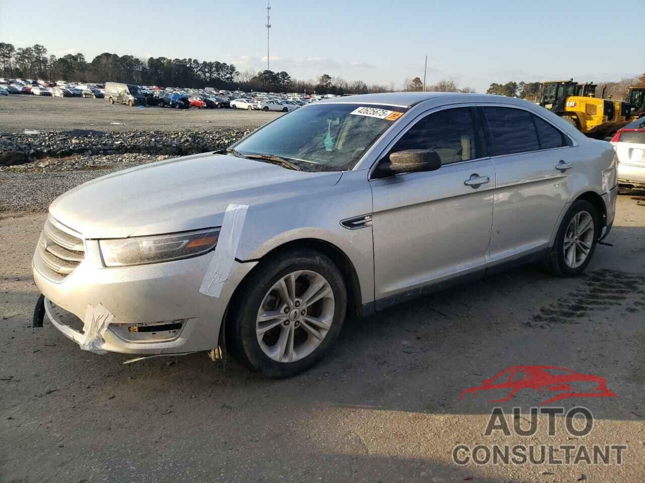 FORD TAURUS 2018 - 1FAHP2D83JG104149