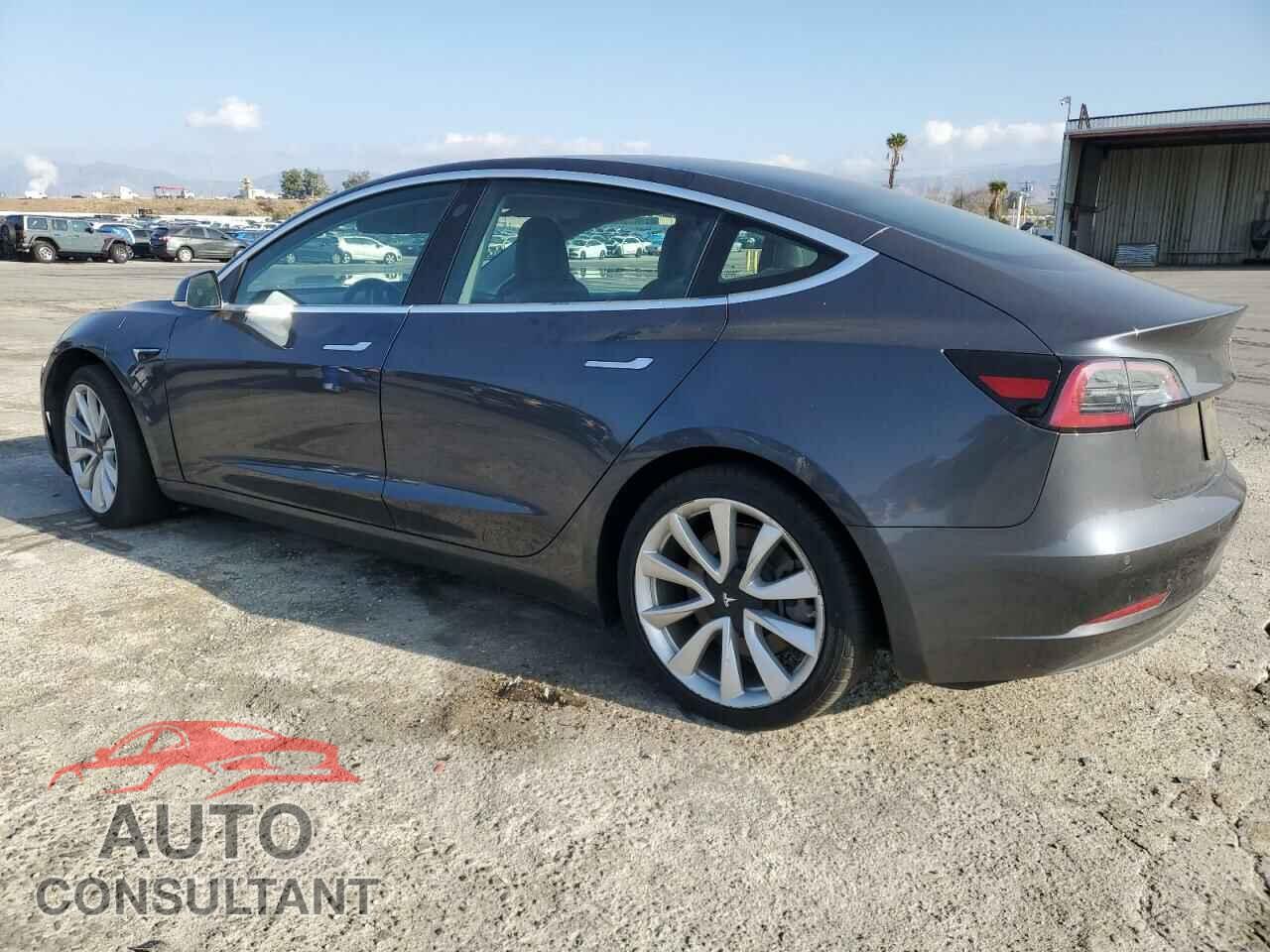 TESLA MODEL 3 2019 - 5YJ3E1EA3KF417154