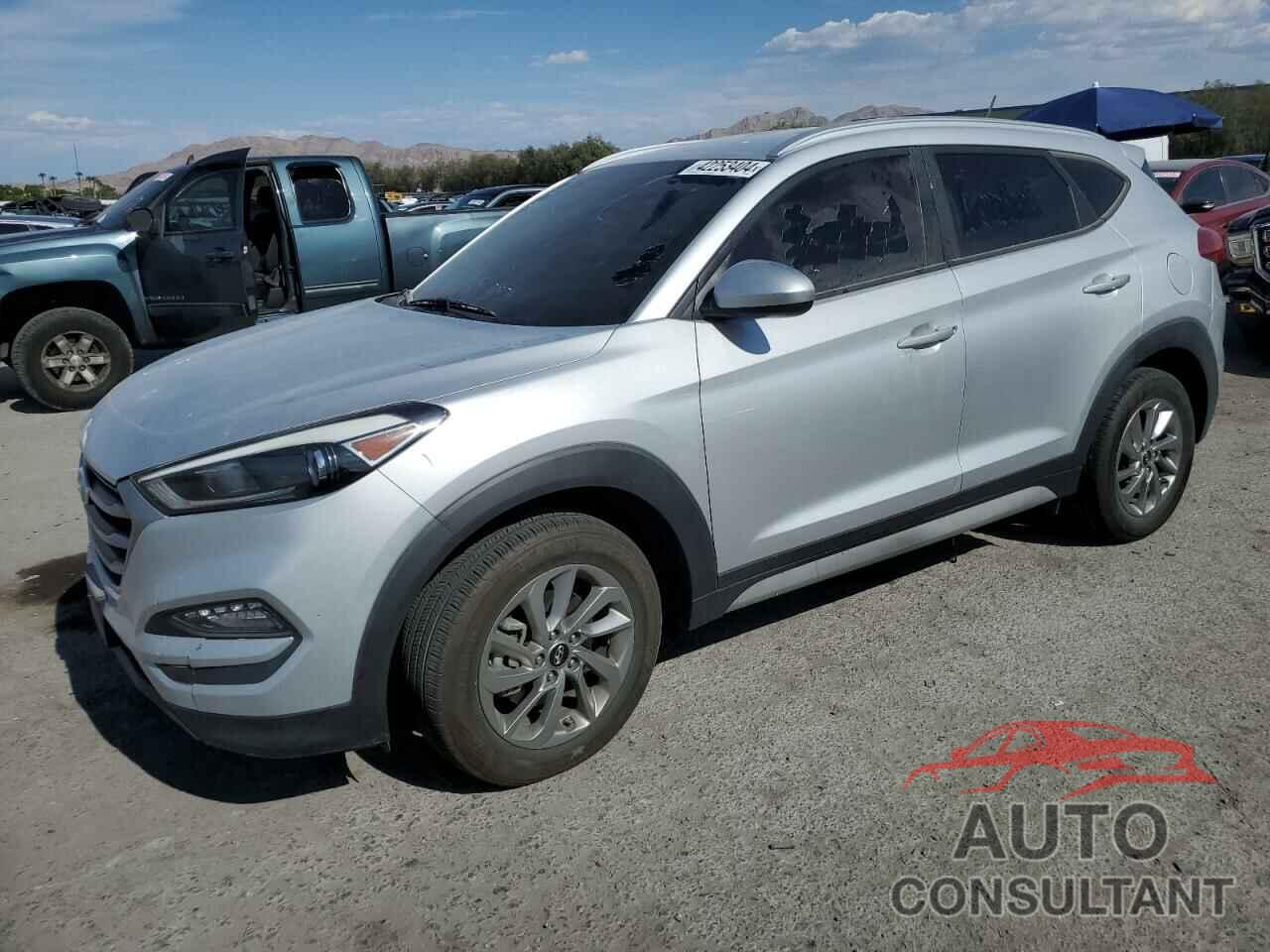 HYUNDAI TUCSON 2017 - KM8J33A40HU444803