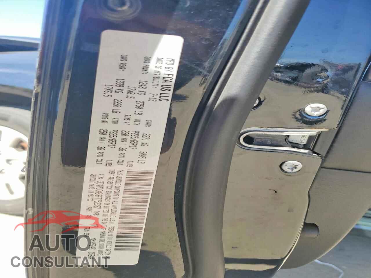 DODGE JOURNEY 2015 - 3C4PDCAB8FT752397