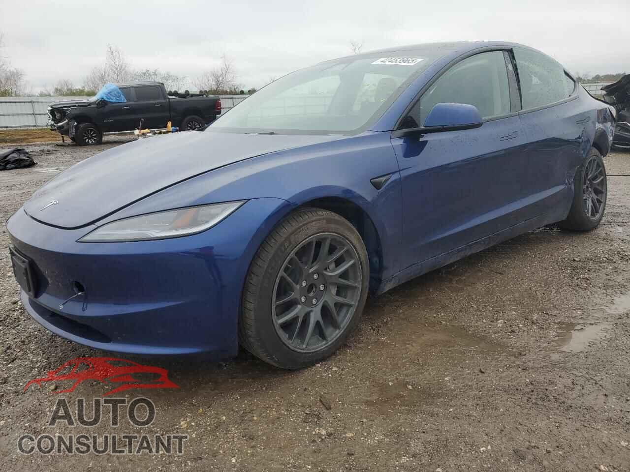 TESLA MODEL 3 2024 - 5YJ3E1EA4RF788771