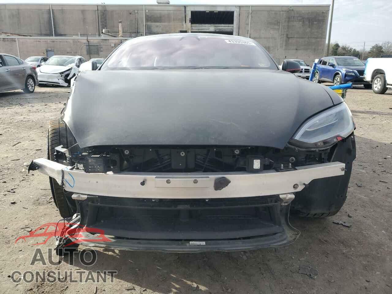TESLA MODEL S 2021 - 5YJSA1E5XMF435213