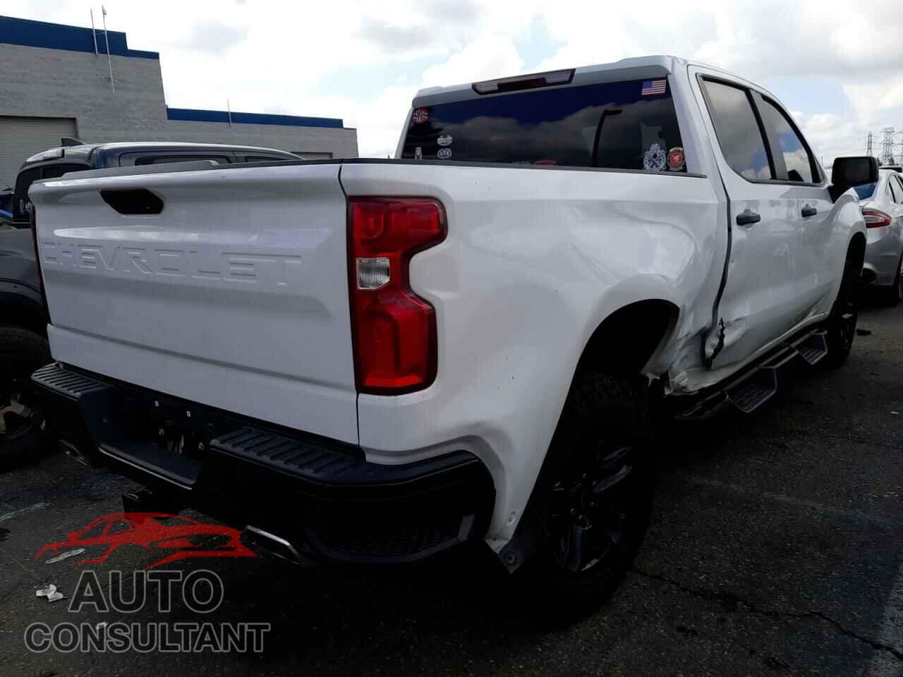CHEVROLET SILVERADO 2021 - 3GCPYCEF4MG113392