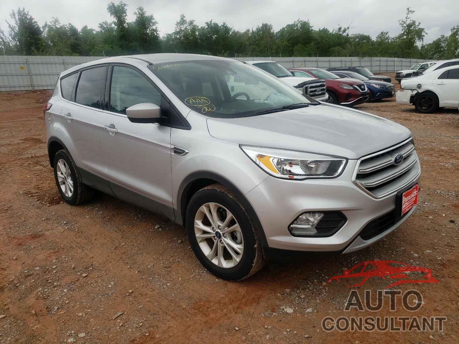 FORD ESCAPE 2019 - 1FMCU0GD0KUC02600