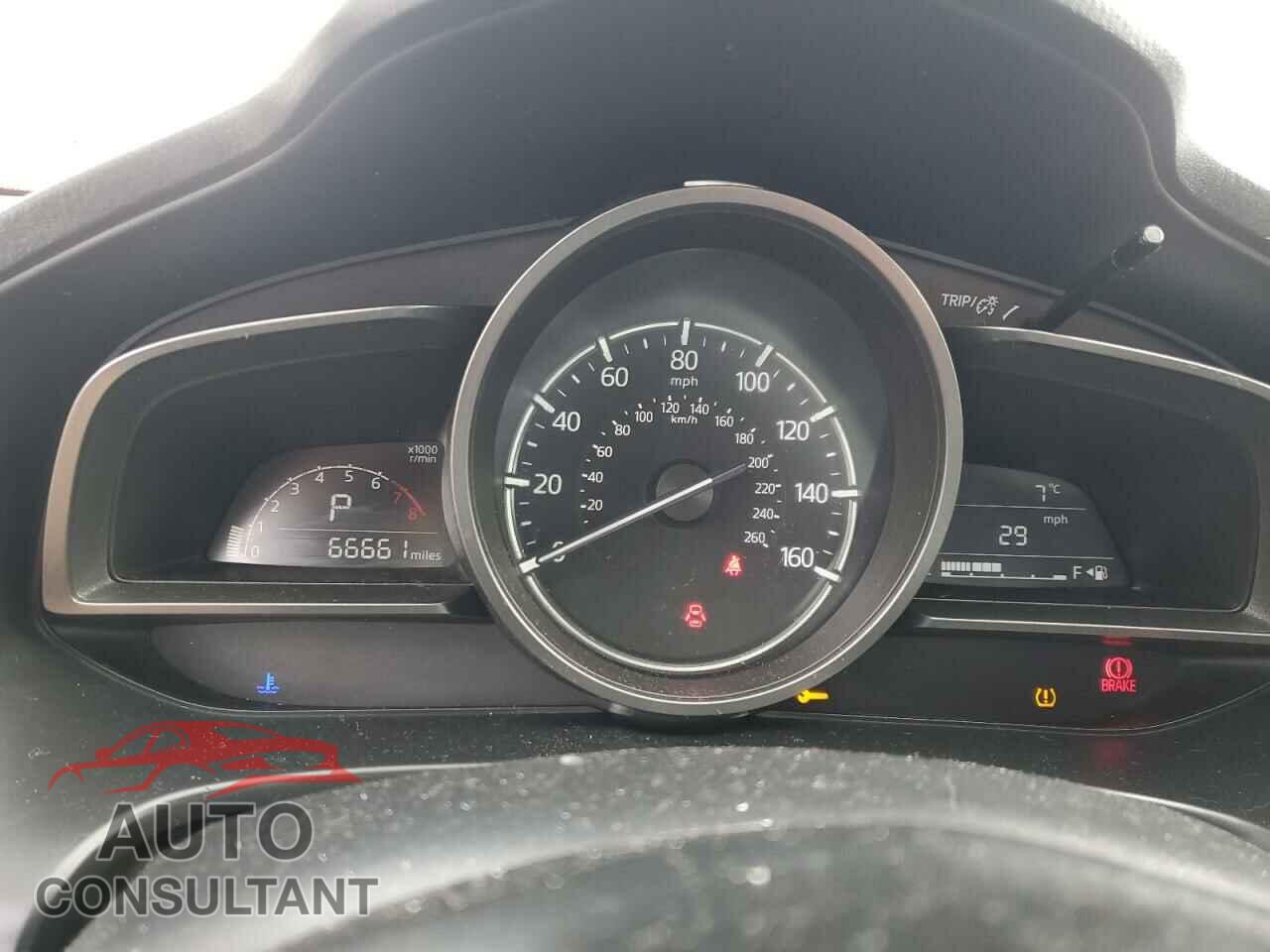 MAZDA 3 2017 - 3MZBN1V70HM130601
