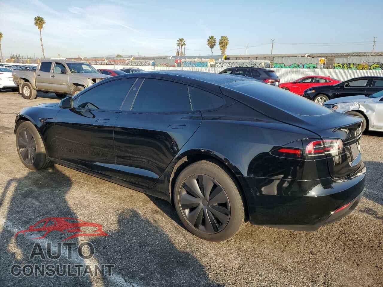 TESLA MODEL S 2023 - 5YJSA1E59PF529720