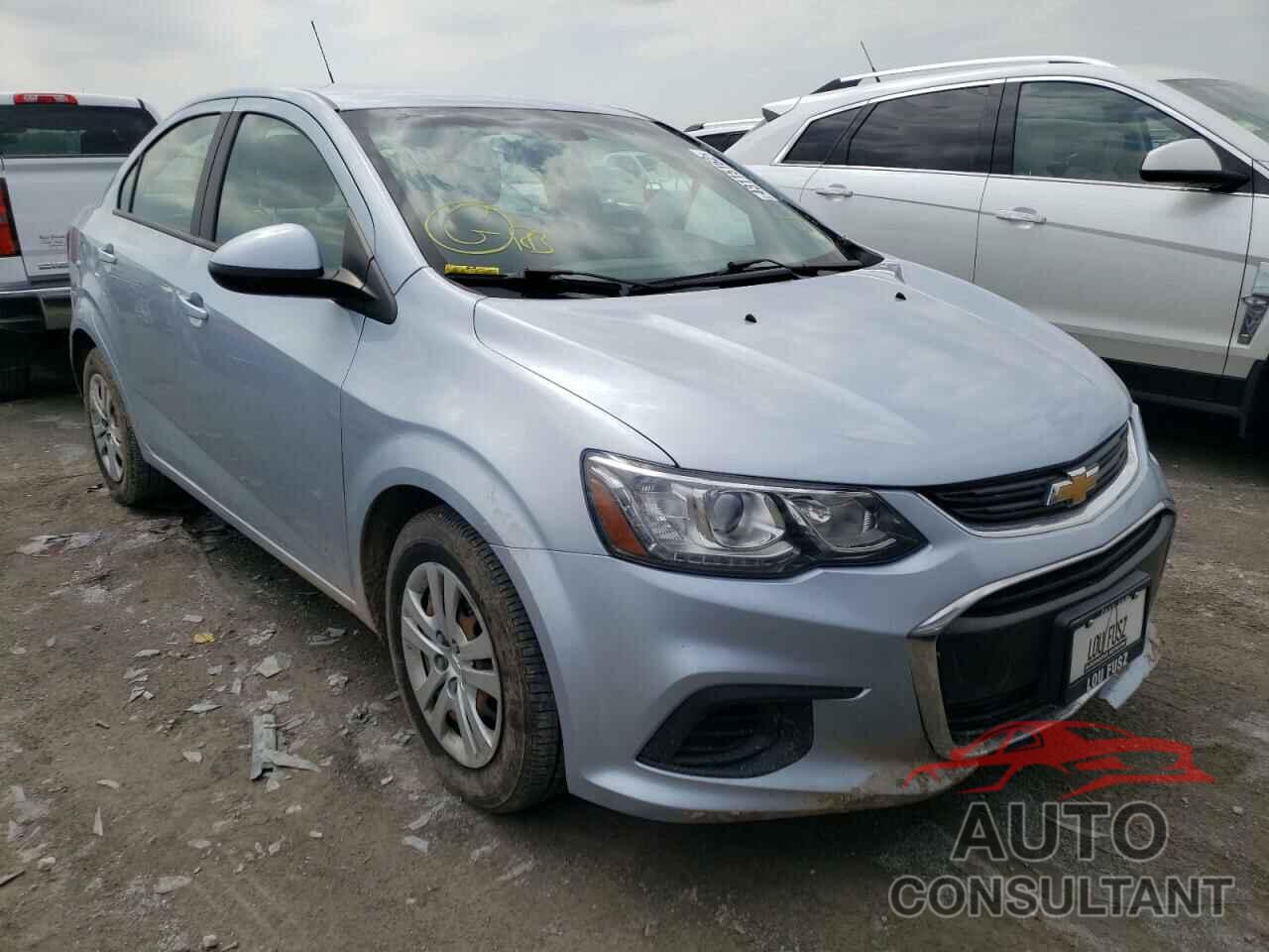 CHEVROLET SONIC 2017 - 1G1JB5SH5H4137611