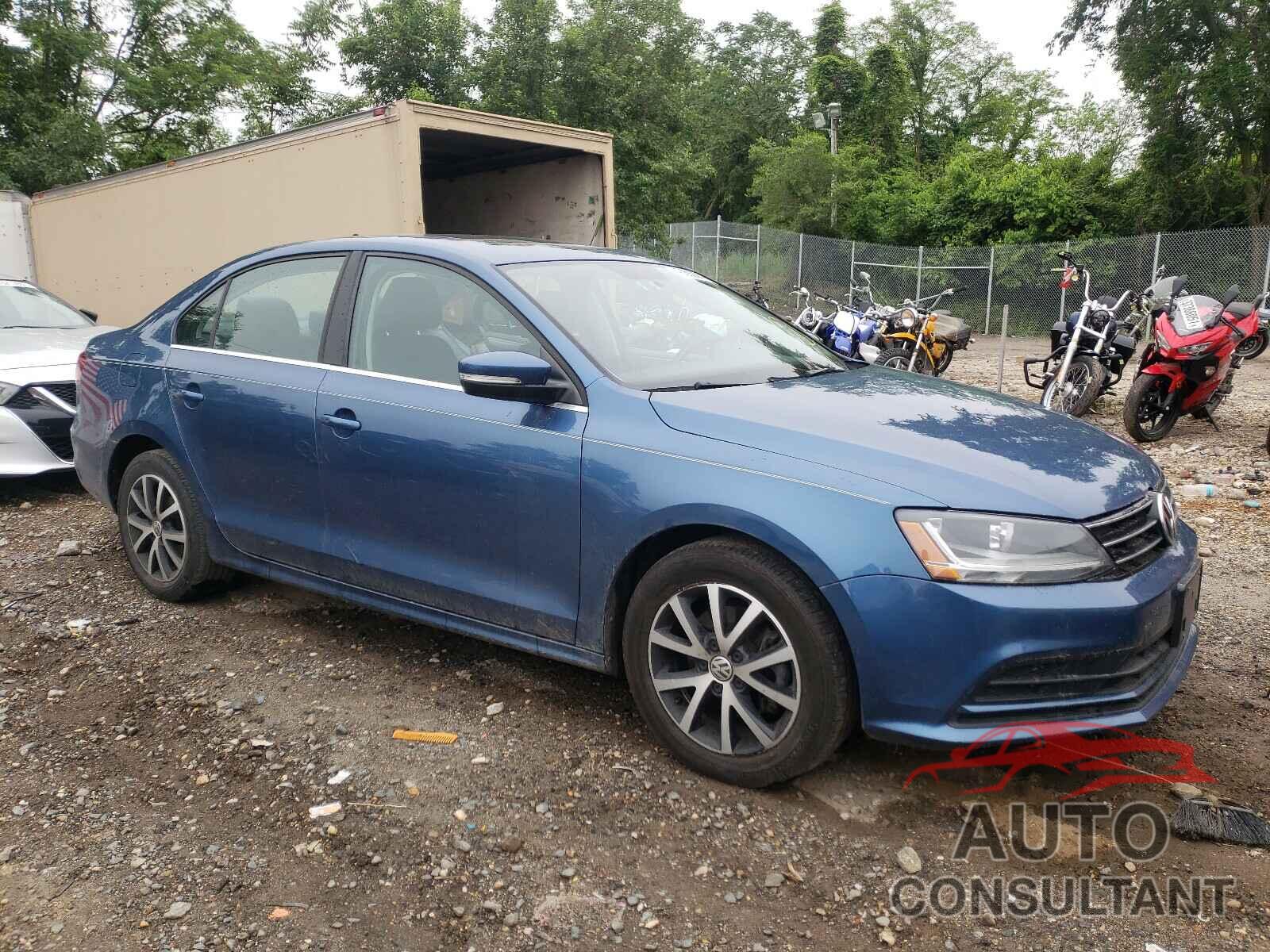 VOLKSWAGEN JETTA 2017 - 3VWB67AJ8HM202971