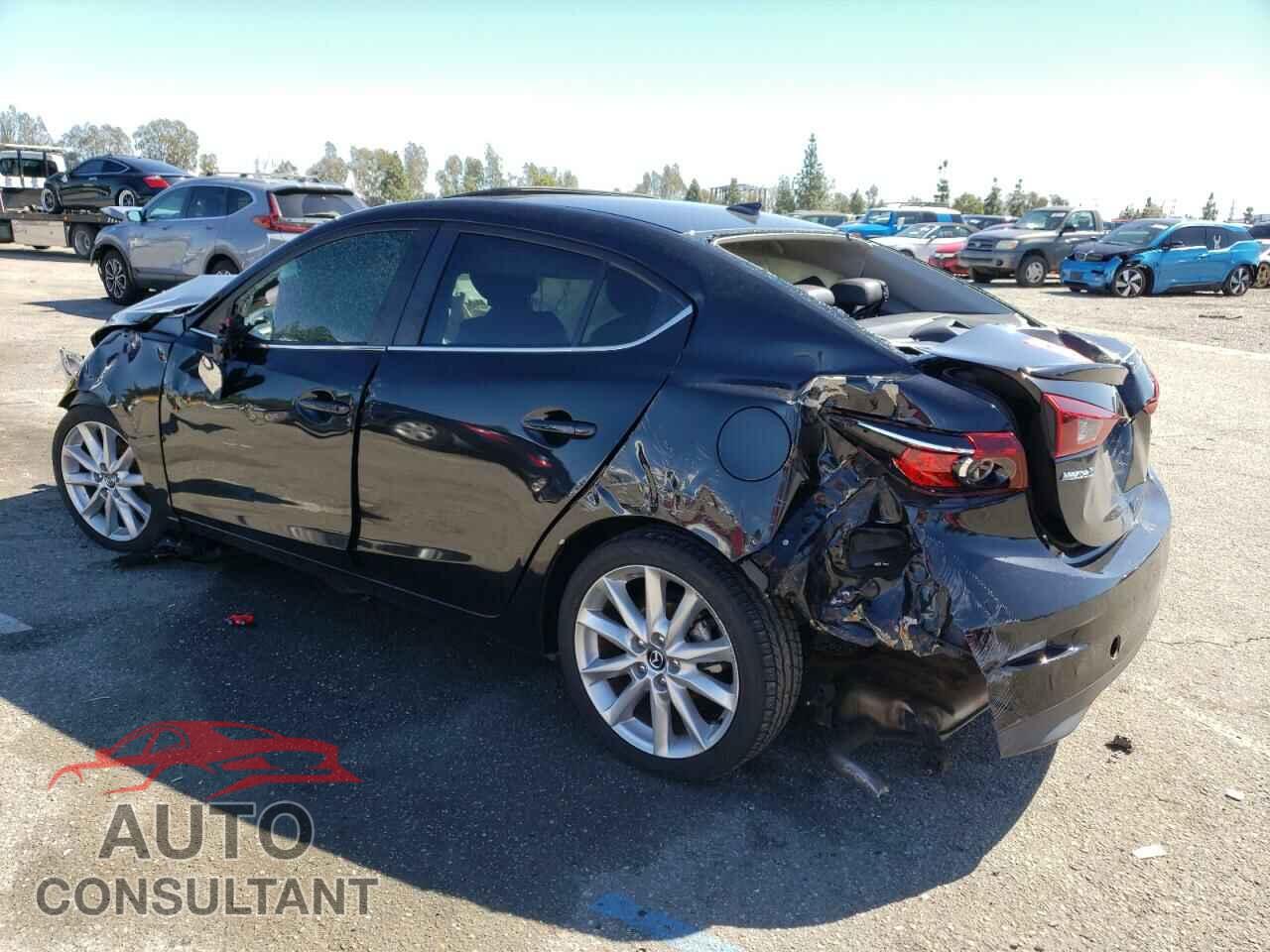 MAZDA 3 2017 - 3MZBN1V79HM123114