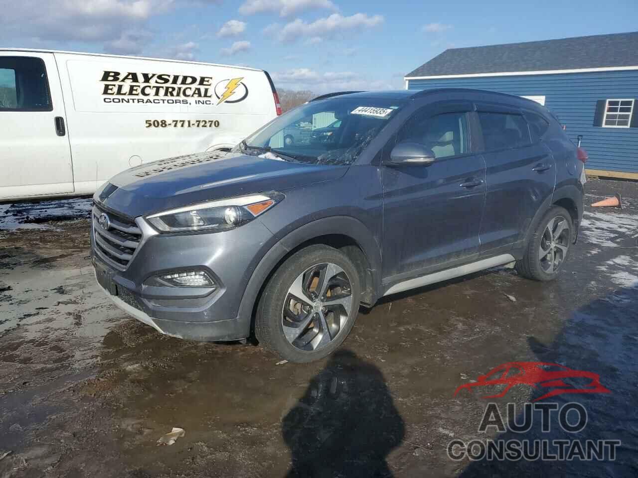 HYUNDAI TUCSON 2018 - KM8J3CA25JU673837