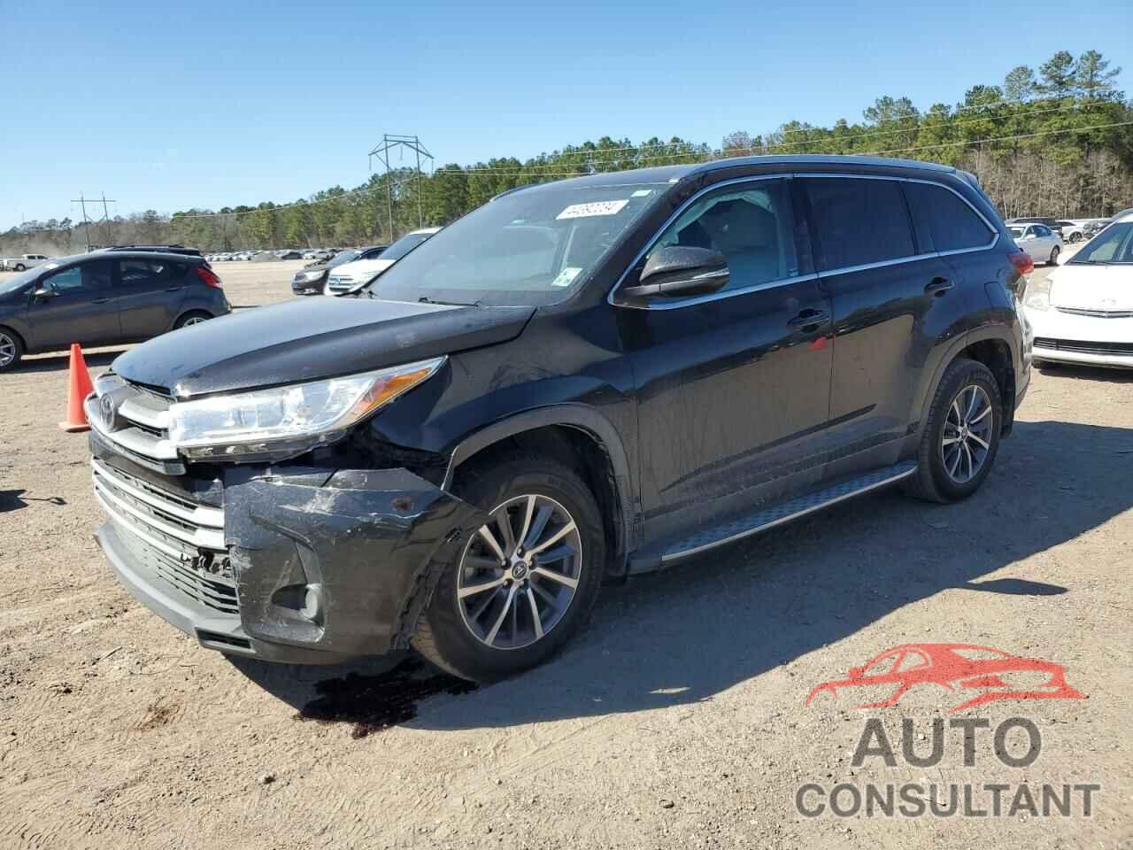 TOYOTA HIGHLANDER 2019 - 5TDKZRFH0KS570242