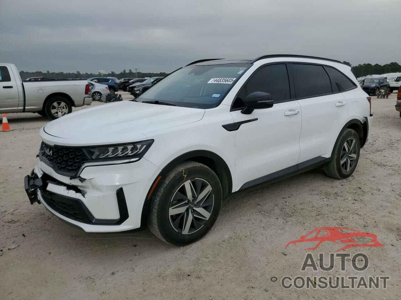 KIA SORENTO 2022 - 5XYRL4LC2NG134442