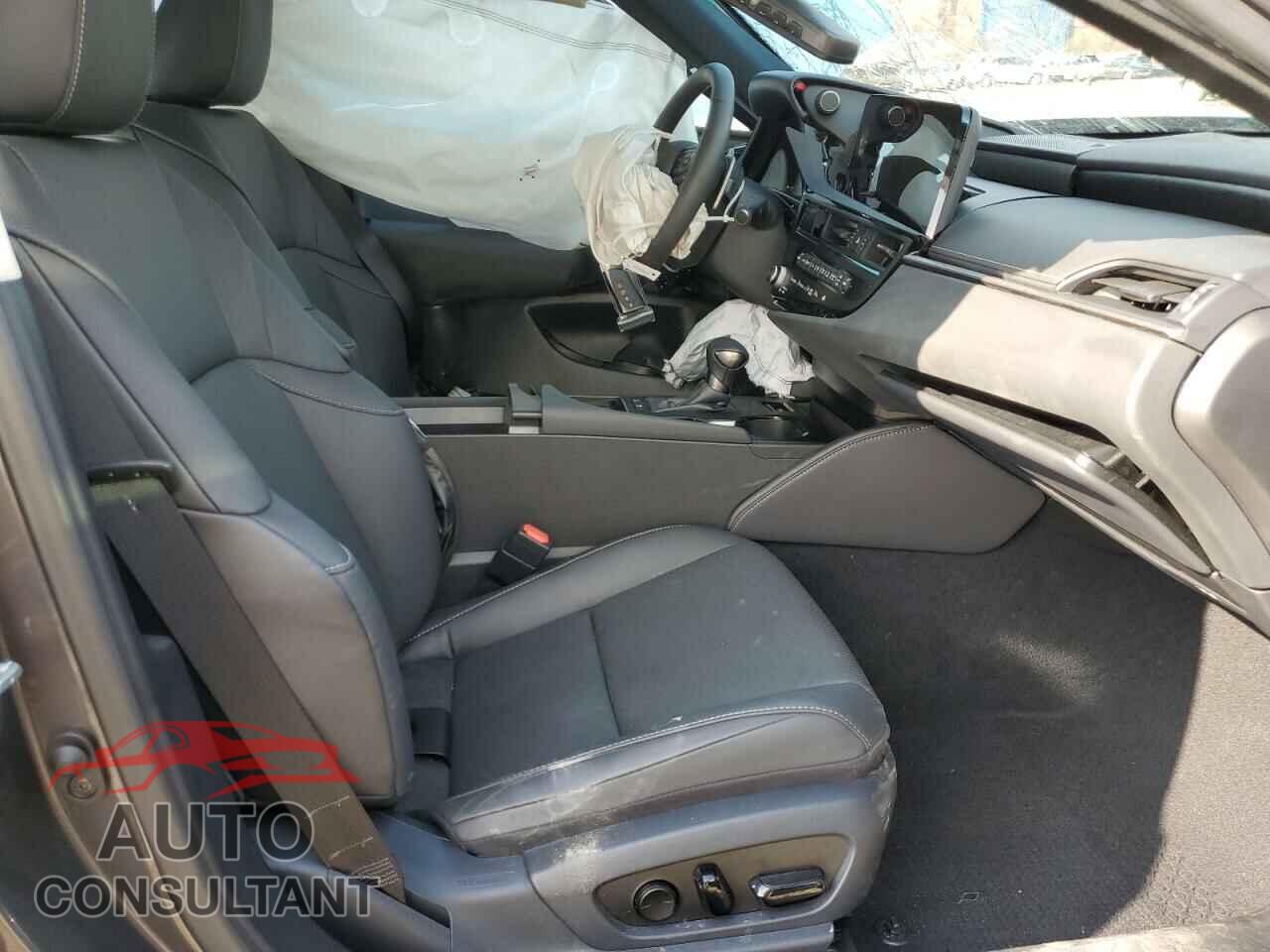 LEXUS ES300 2025 - 58ADA1C17SU054484
