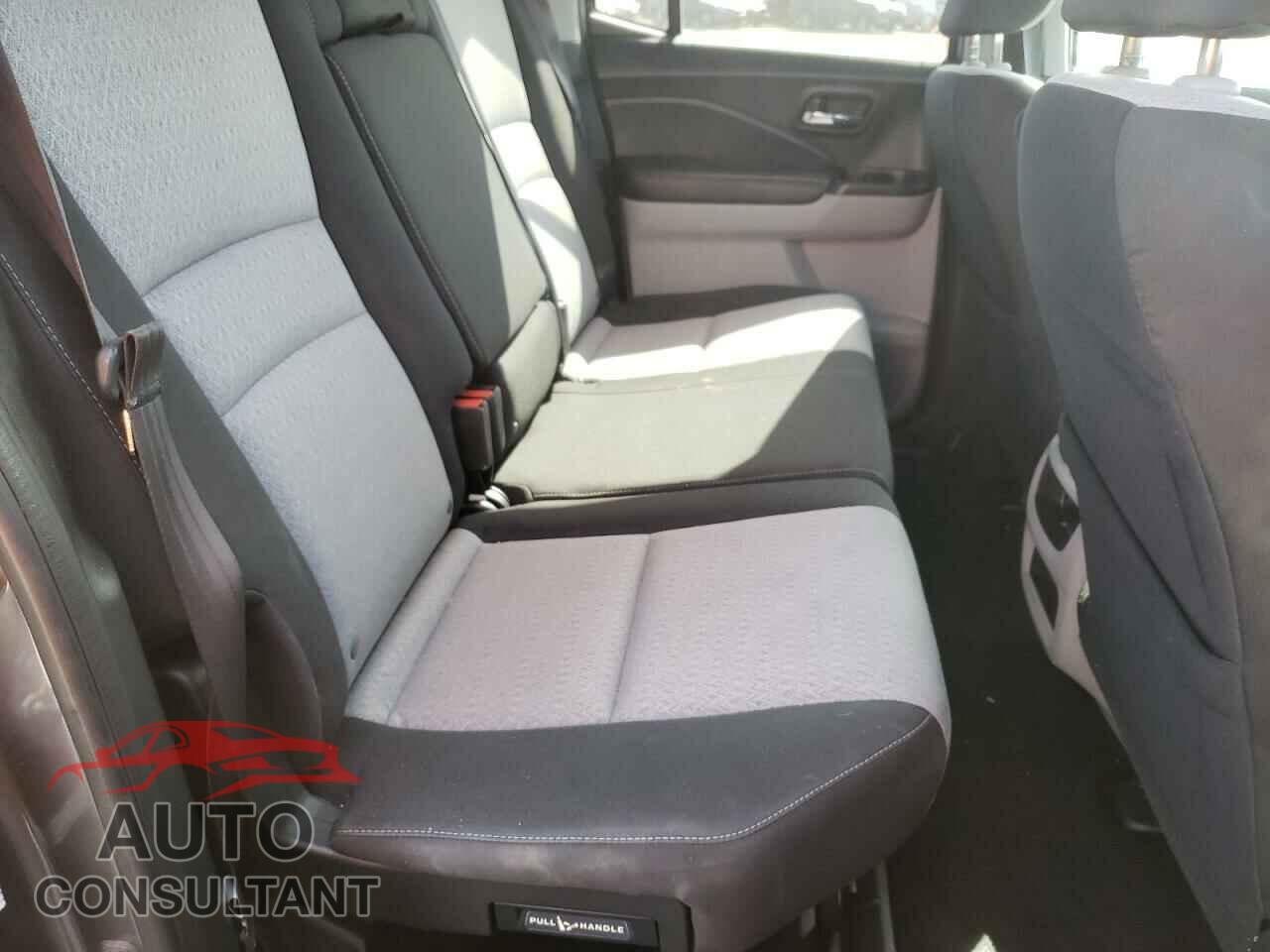 HONDA RIDGELINE 2017 - 5FPYK2F41HB007465