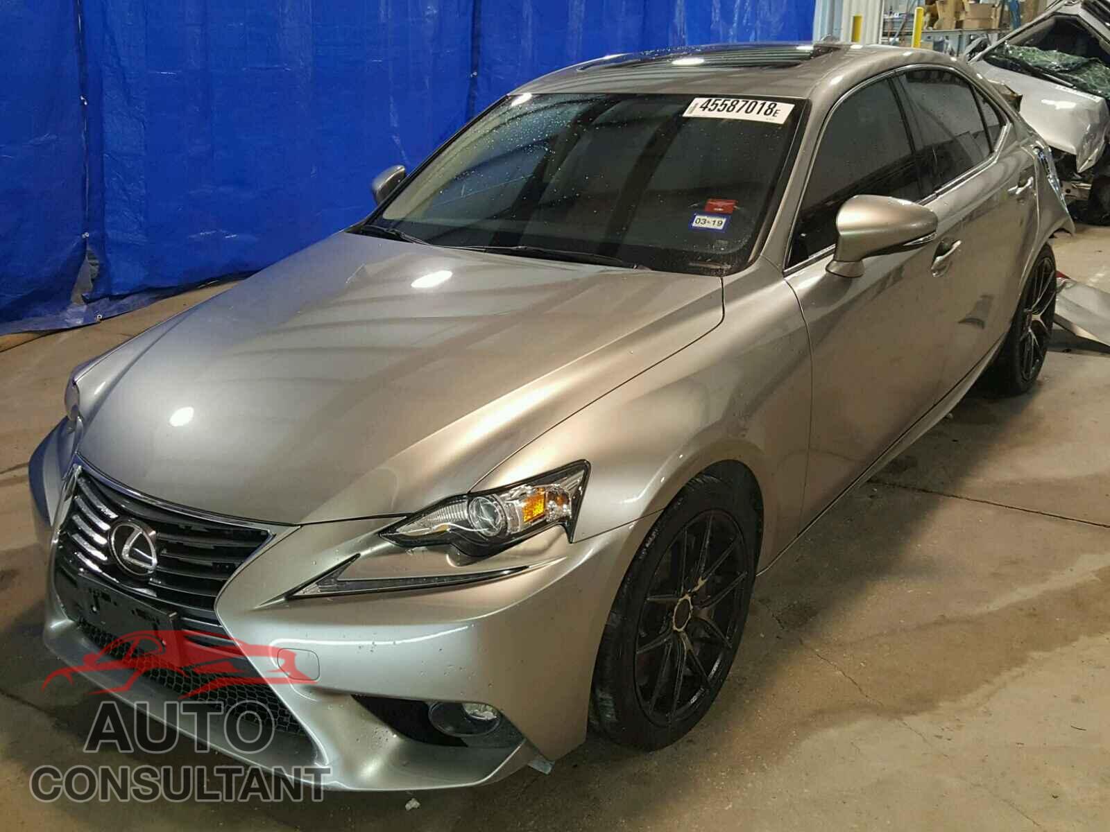 LEXUS IS 2016 - JTHBA1D25G5001714