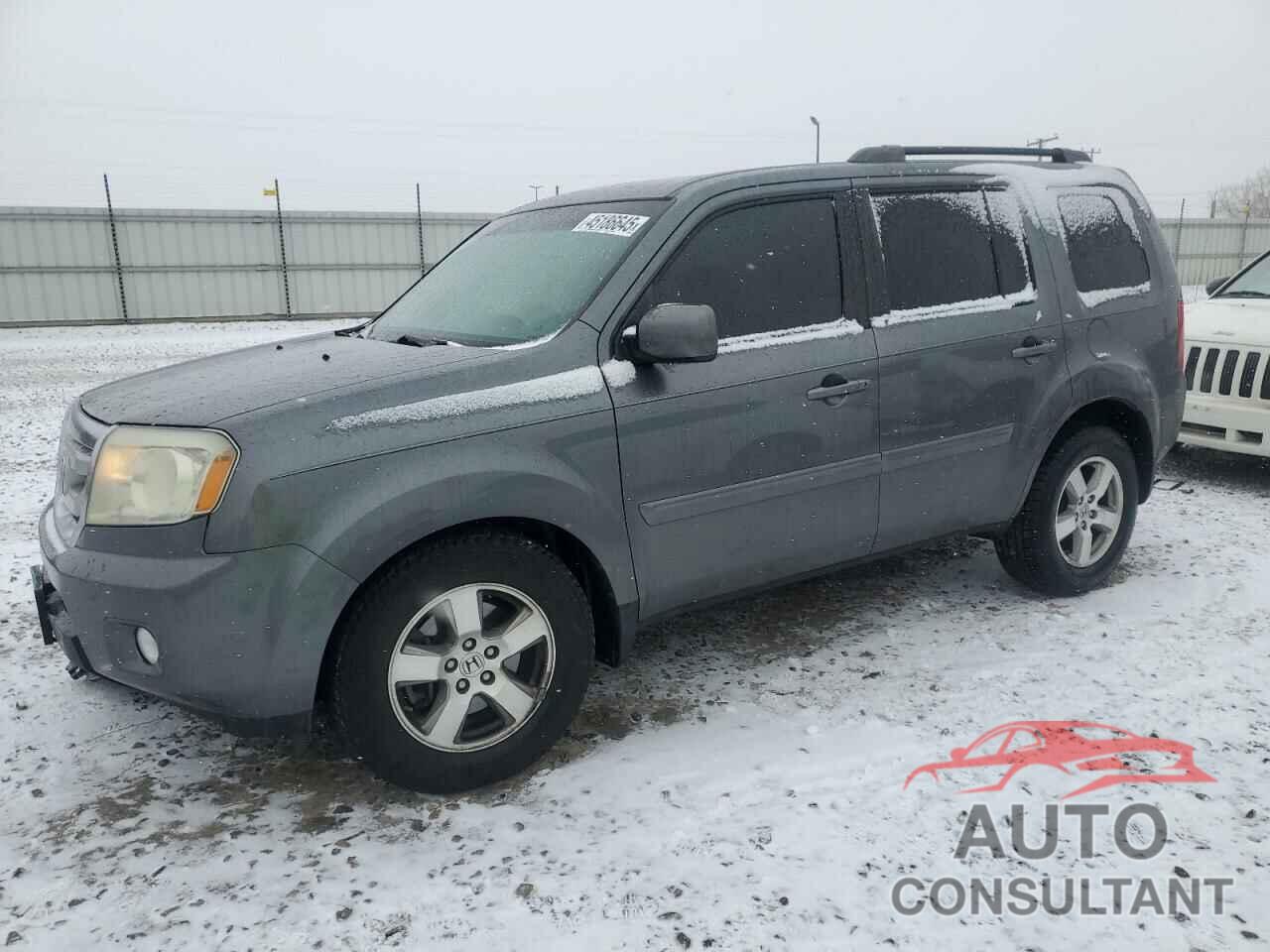 HONDA PILOT 2011 - 5FNYF4H58BB008201