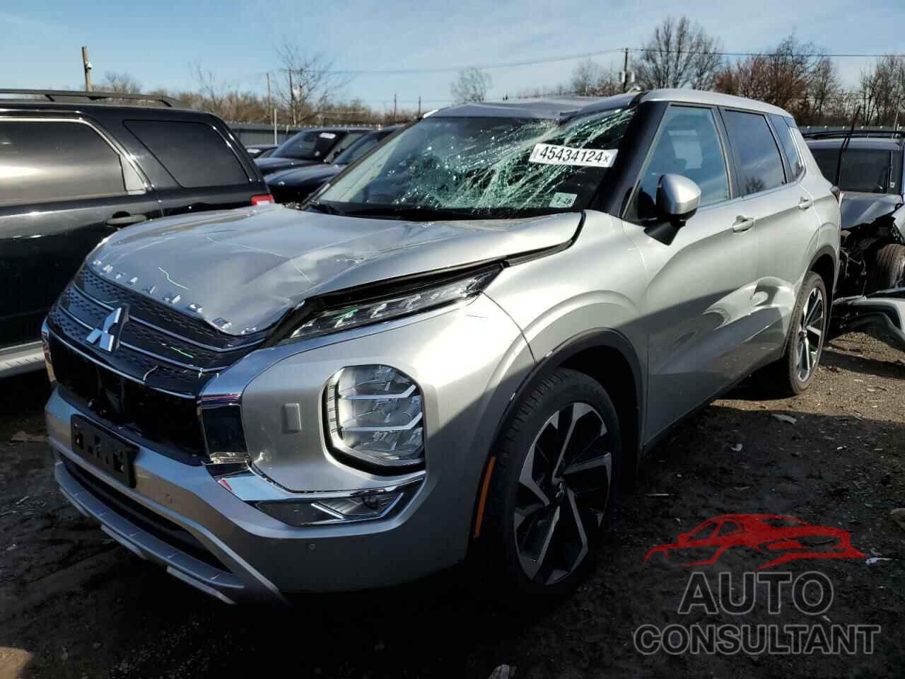 MITSUBISHI OUTLANDER 2023 - JA4J4UA82PZ040326