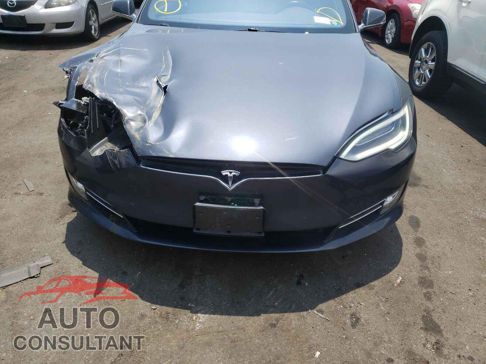 TESLA MODEL S 2016 - 5YJSA1E2XGF147878