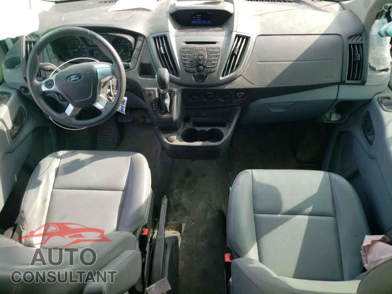 FORD TRANSIT 2017 - 1FTYR2CM4HKB56738