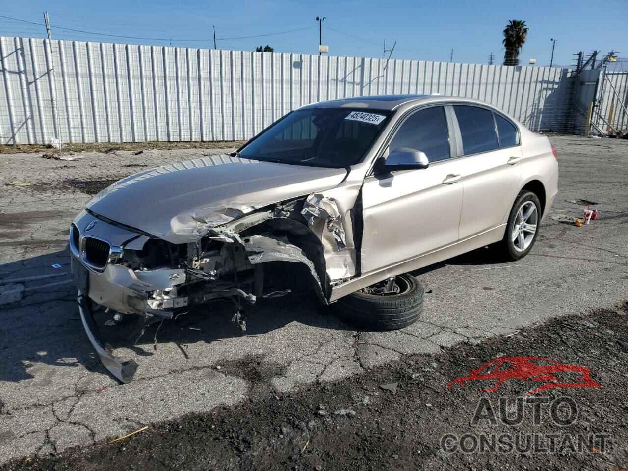 BMW 3 SERIES 2013 - WBA3C1C5XDF437988