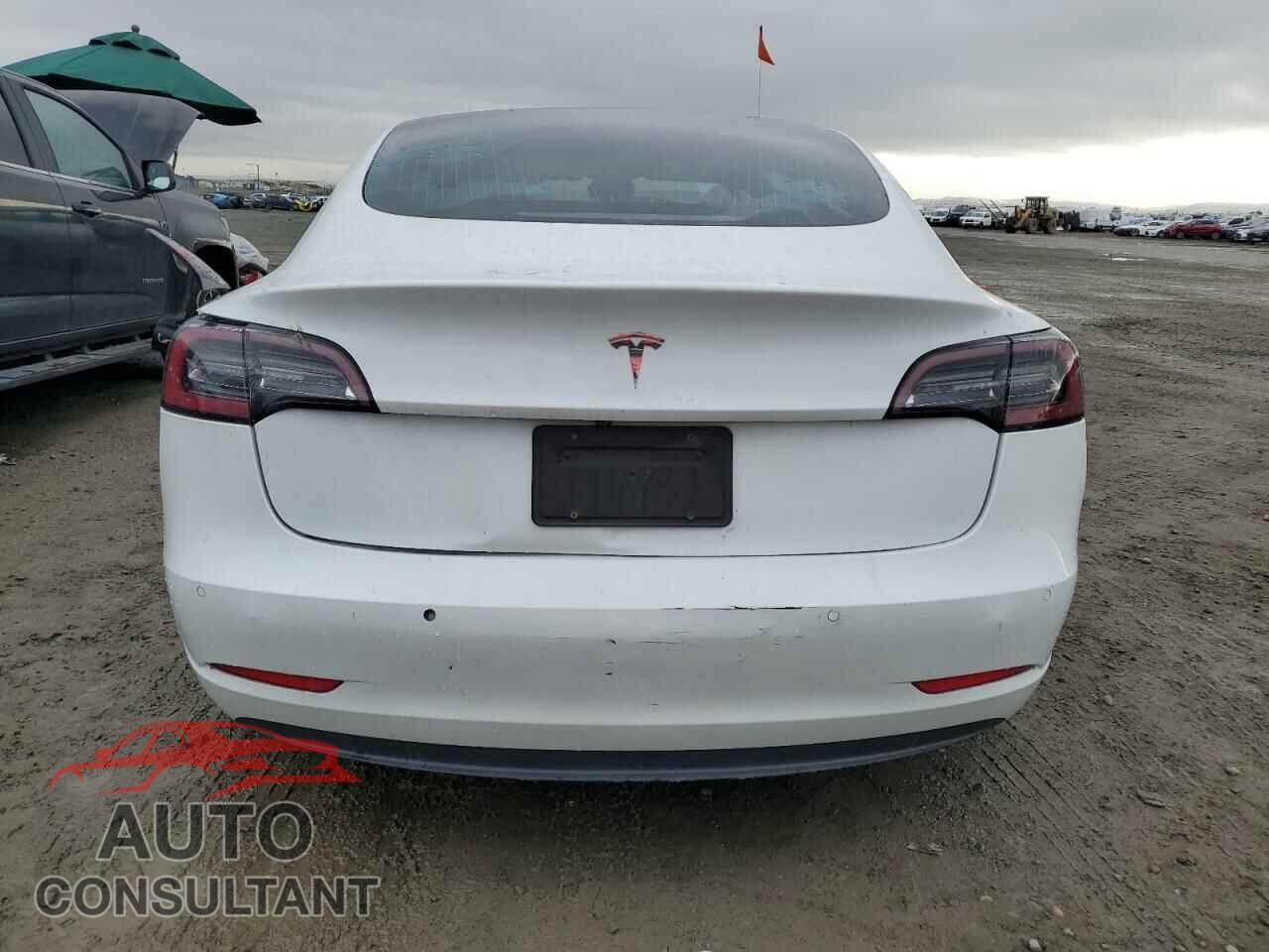TESLA MODEL 3 2020 - 5YJ3E1EA0LF739932