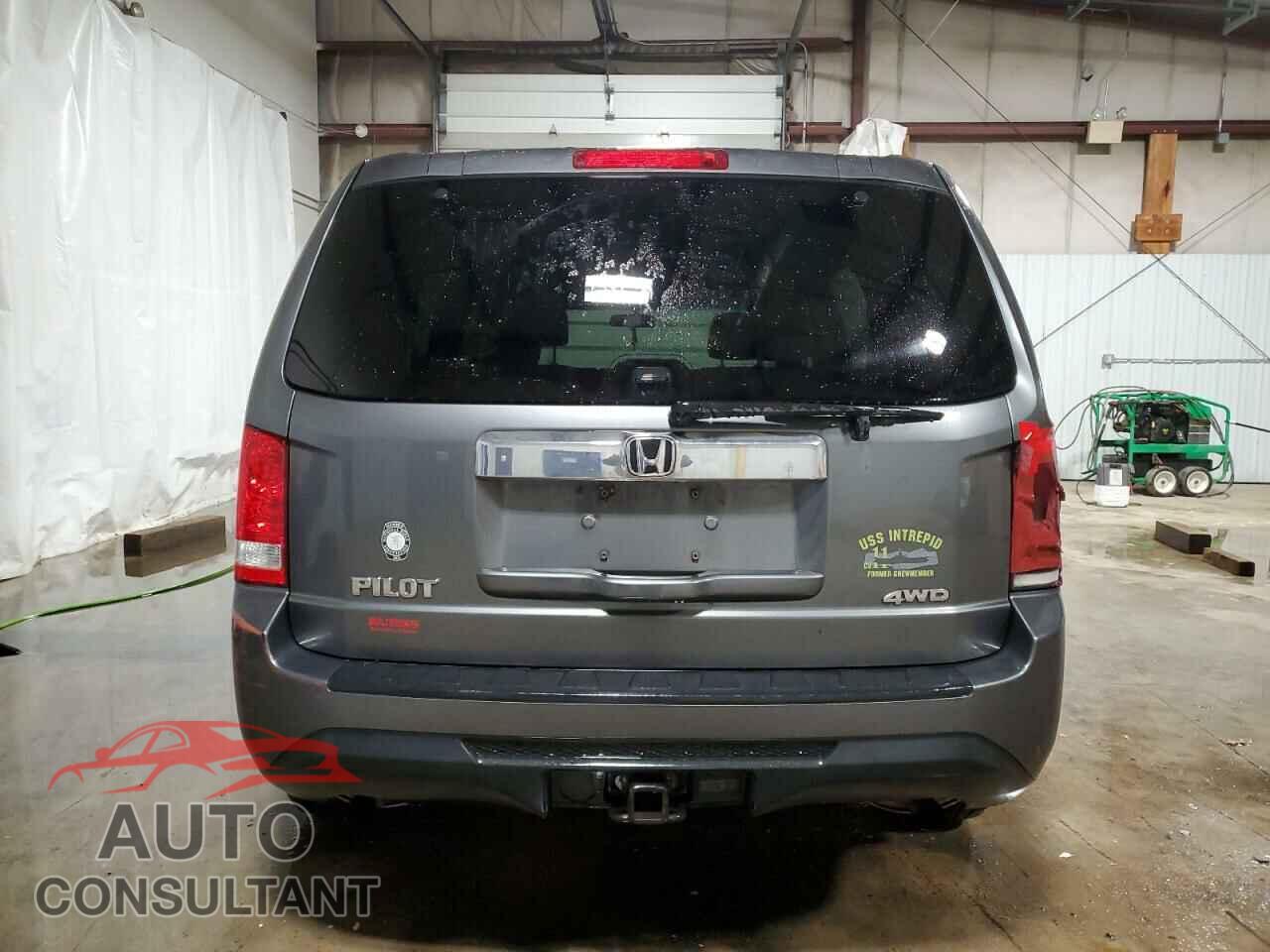 HONDA PILOT 2012 - 5FNYF4H2XCB056855