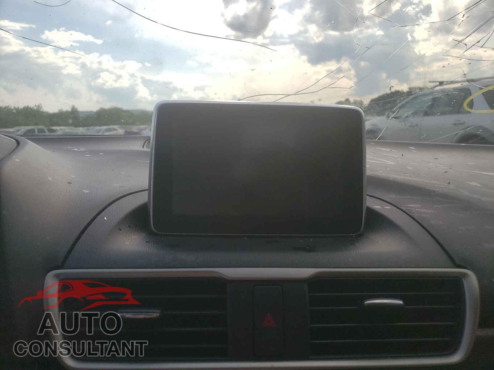 MAZDA 3 2016 - JM1BM1U77G1337005