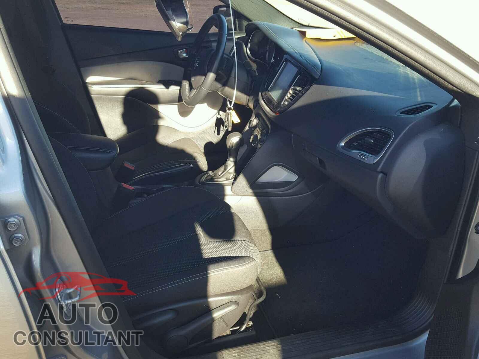 DODGE DART 2015 - 1C3CDFBBXFD132420