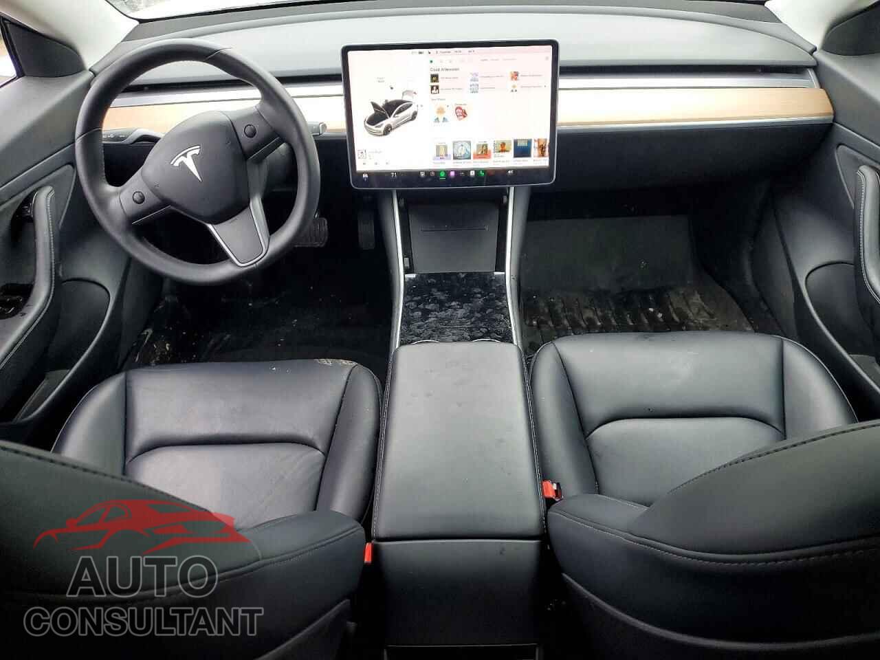 TESLA MODEL 3 2020 - 5YJ3E1EA0LF658803