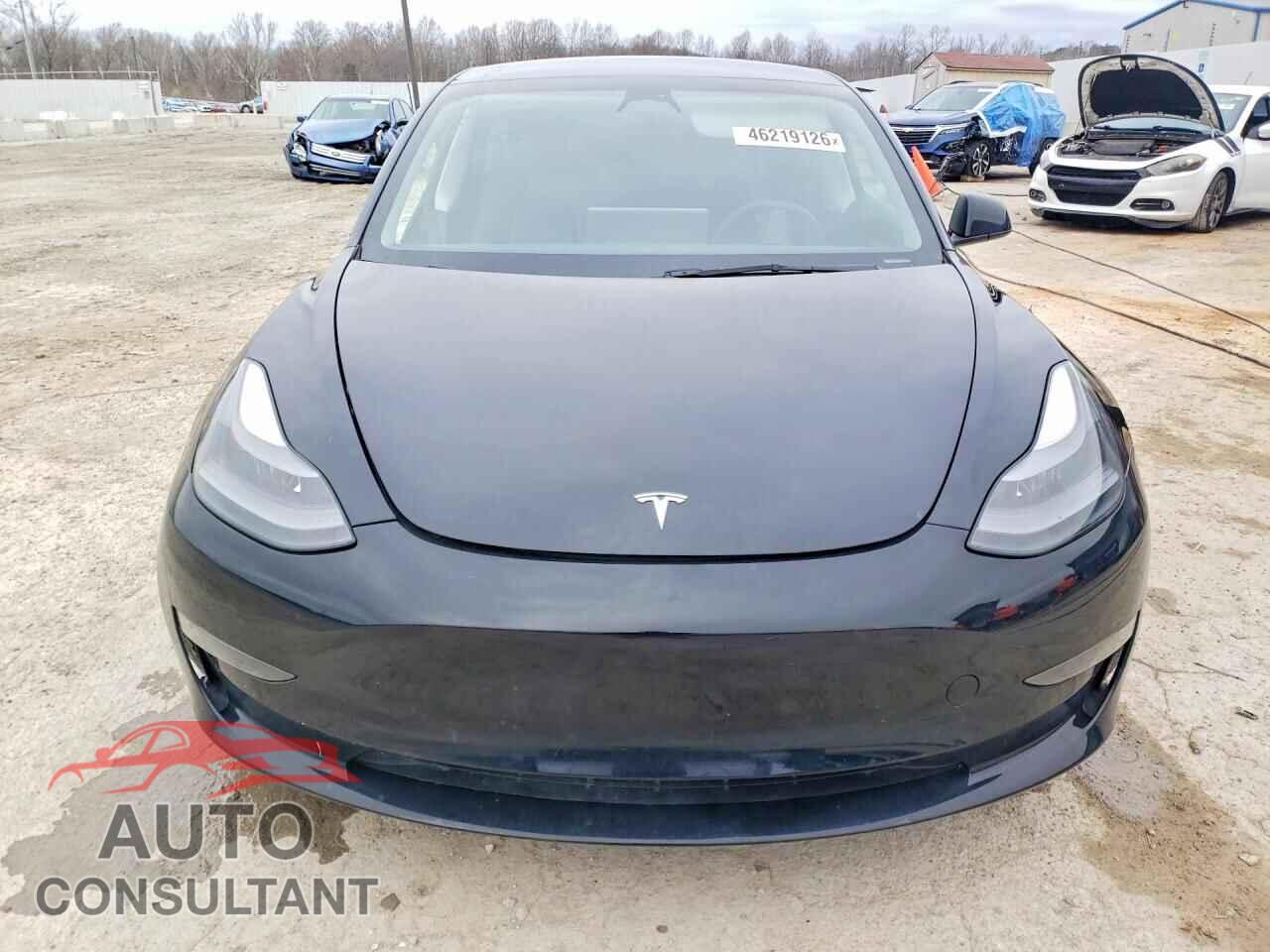 TESLA MODEL 3 2023 - 5YJ3E1EA5PF613376
