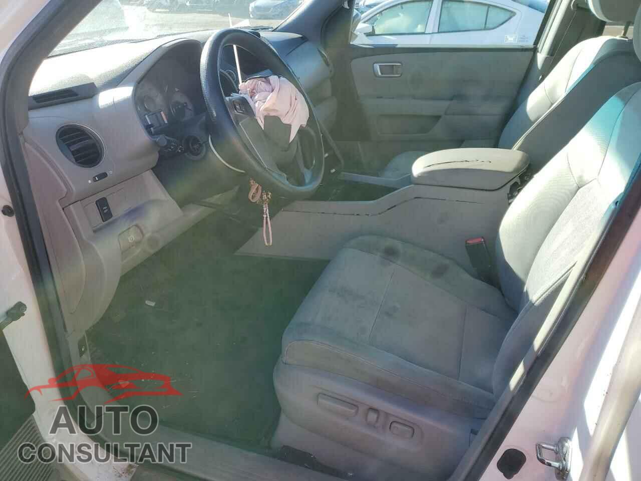 HONDA PILOT 2011 - 5FNYF3H42BB052423