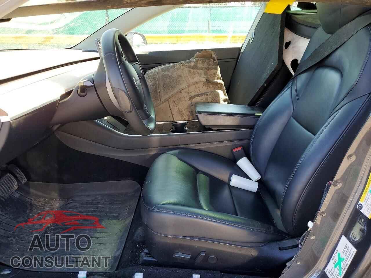 TESLA MODEL 3 2020 - 5YJ3E1EB3LF619941