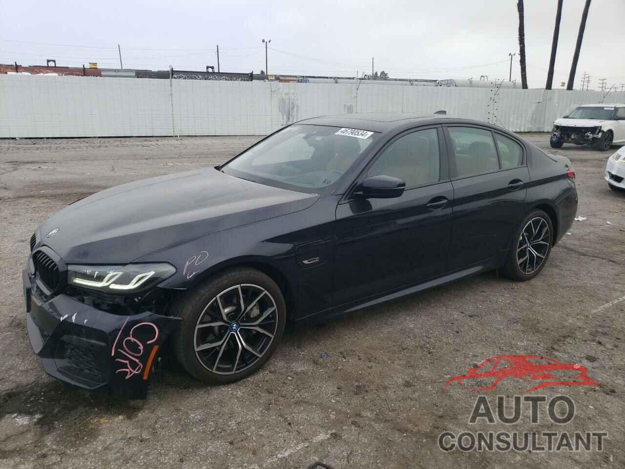 BMW 5 SERIES 2022 - WBA13AG03NCH75910