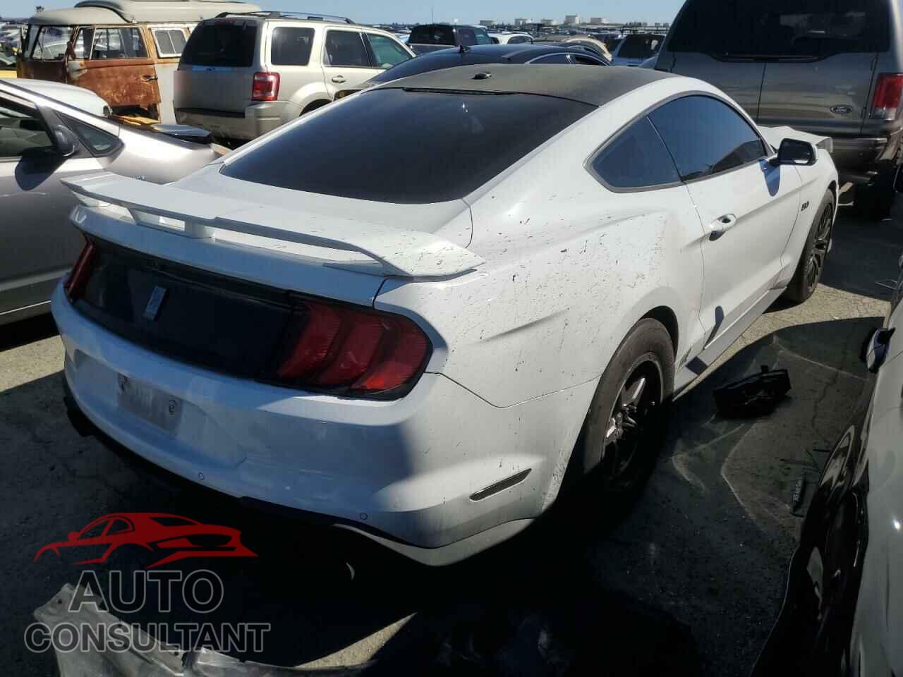 FORD MUSTANG 2020 - 1FA6P8CF1L5125087