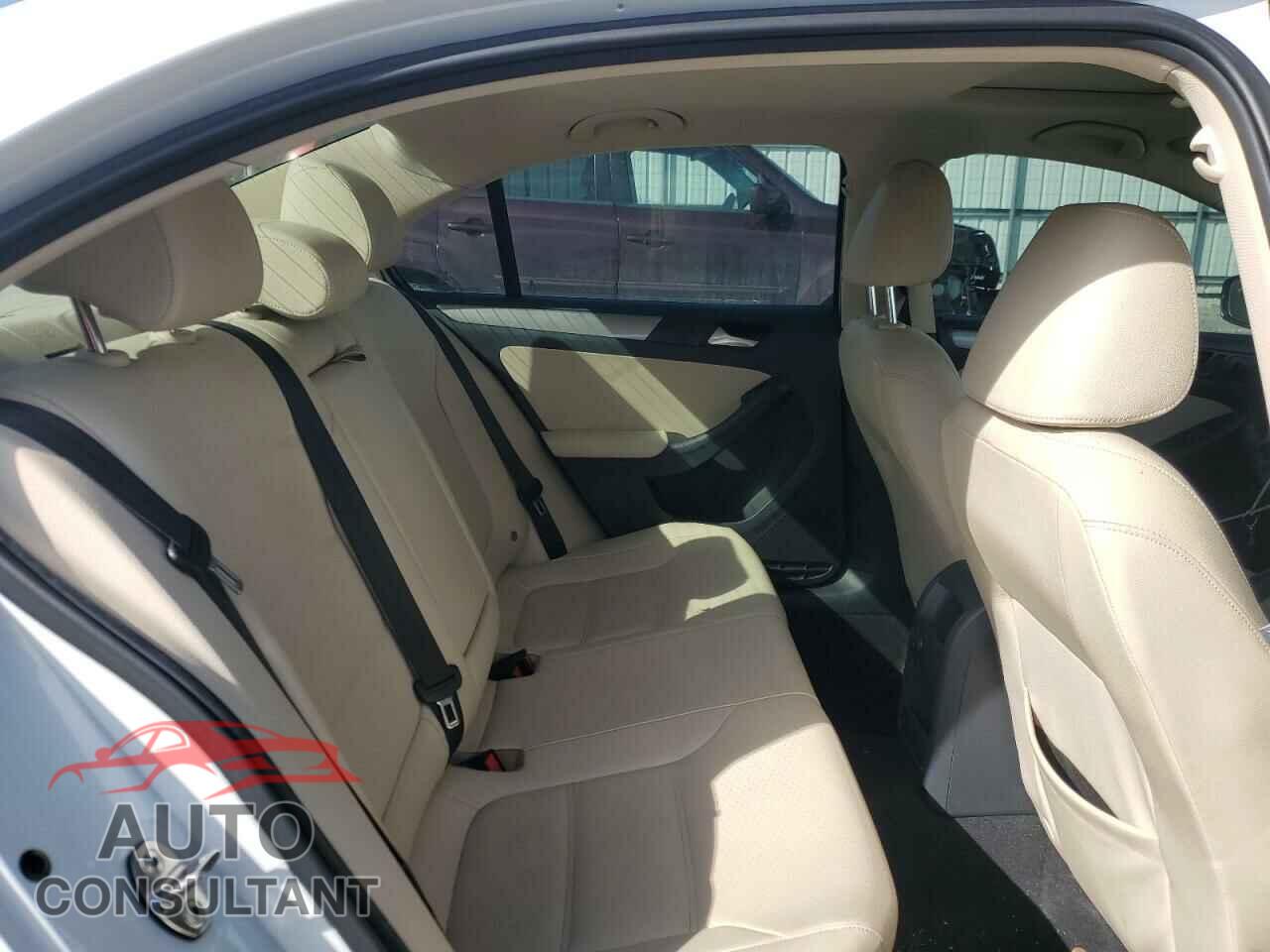 VOLKSWAGEN JETTA 2017 - 3VWDB7AJ3HM274617