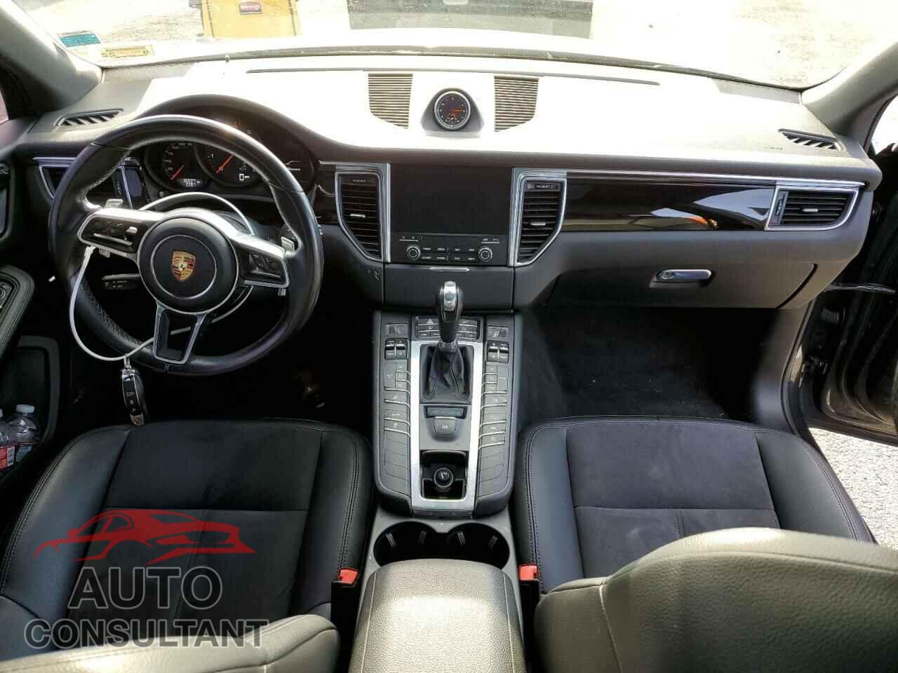 PORSCHE MACAN 2018 - WP1AA2A59JLB09093