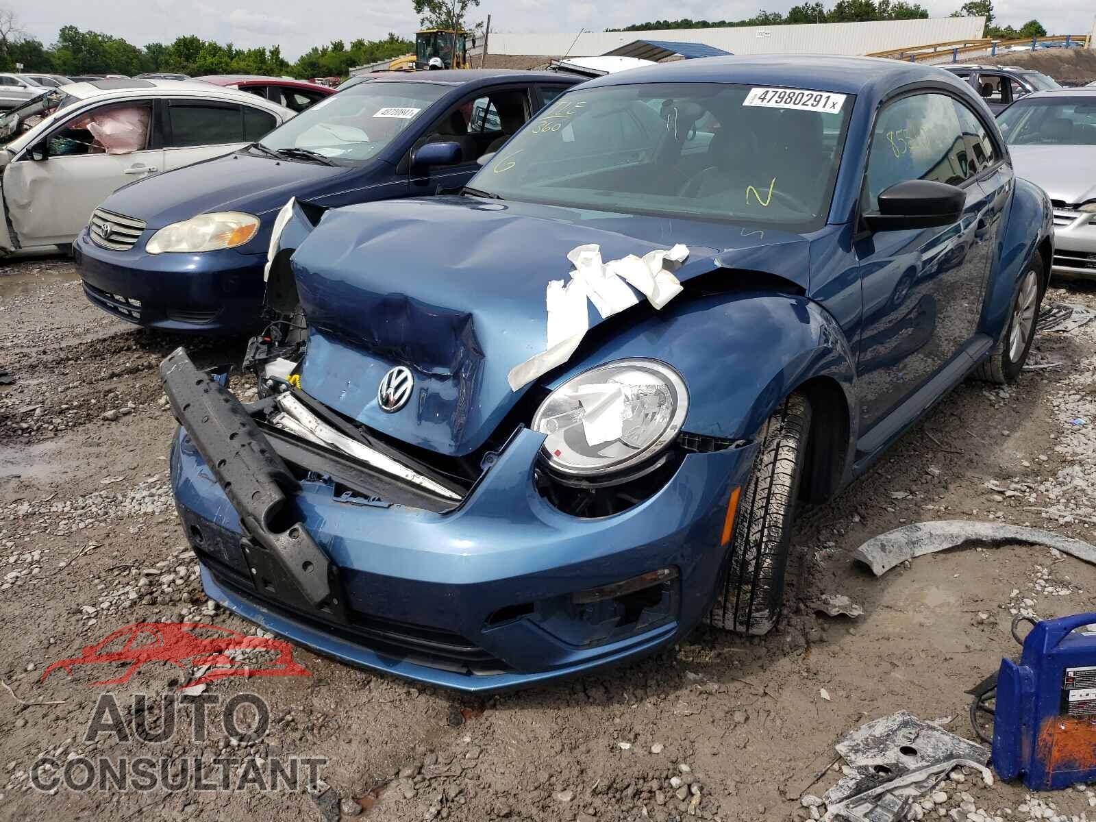 VOLKSWAGEN BEETLE 2017 - 3VWF17AT3HM623238